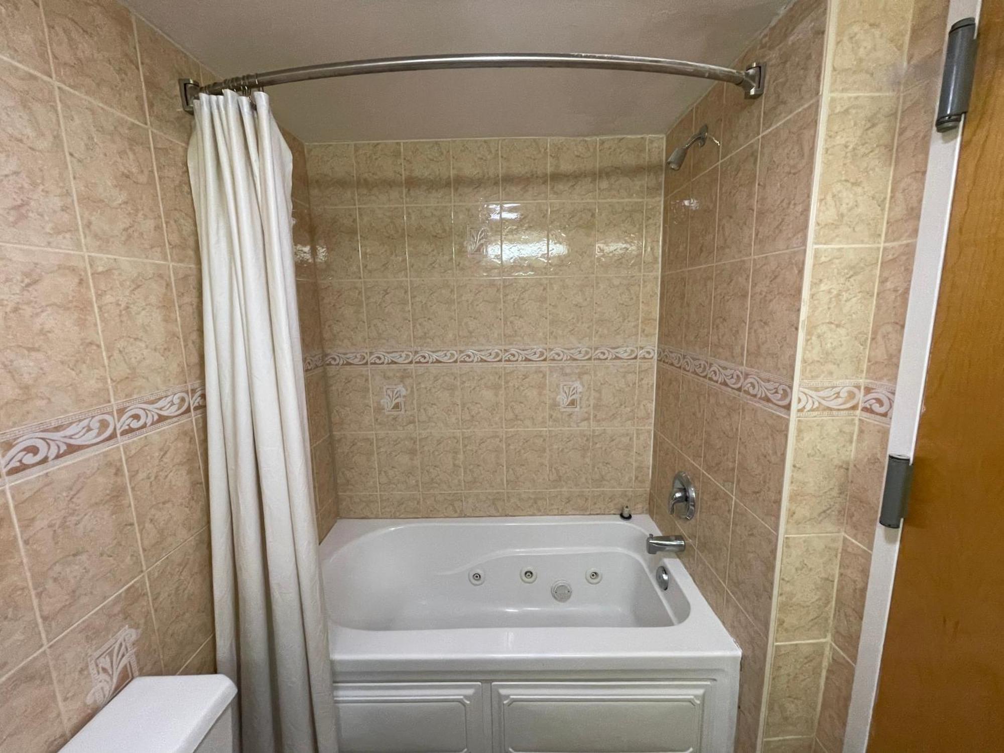 Sea Palace Inn Seaside Heights Room photo